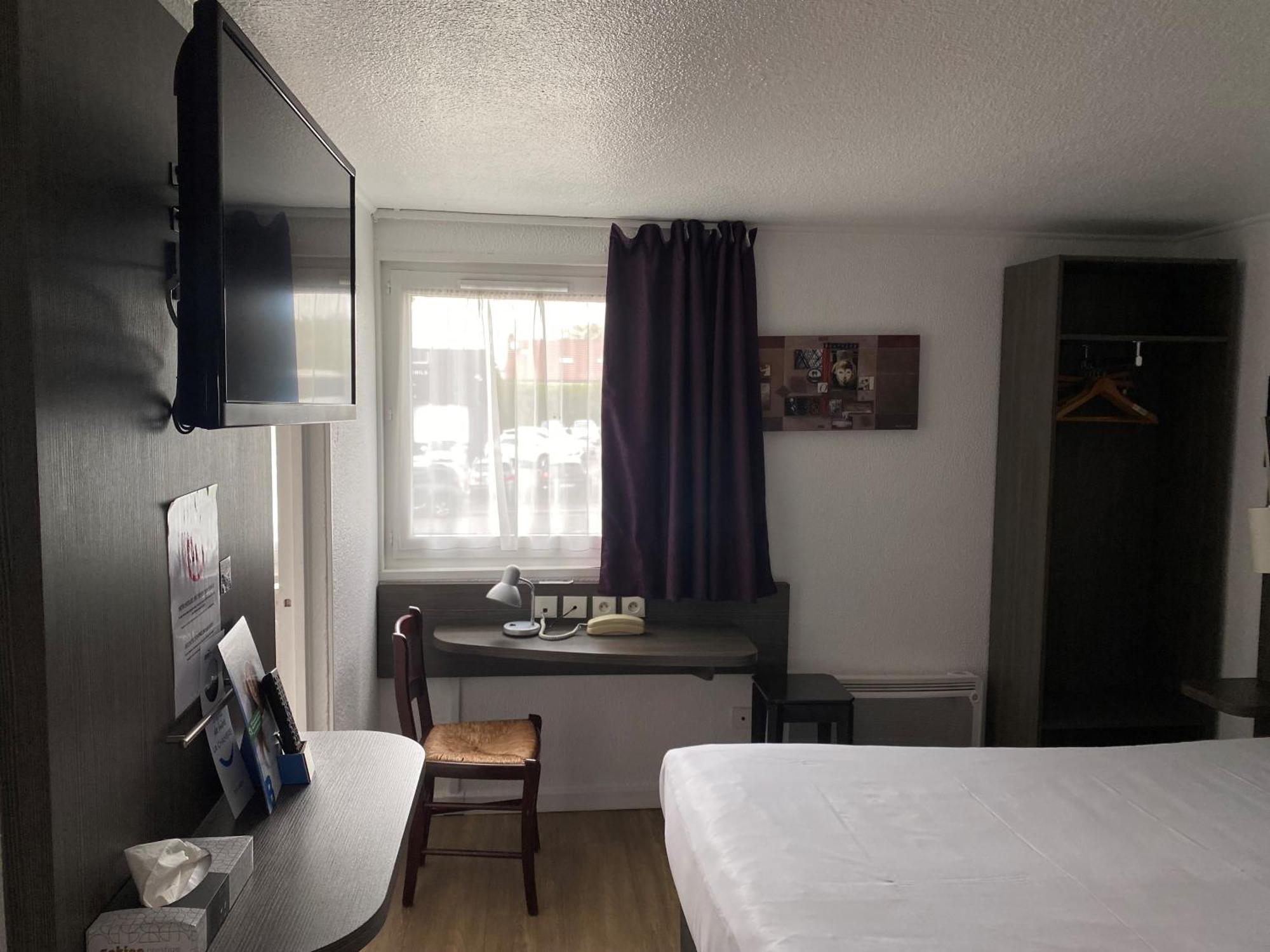 Brit Hotel Reims La Neuvillette Esterno foto