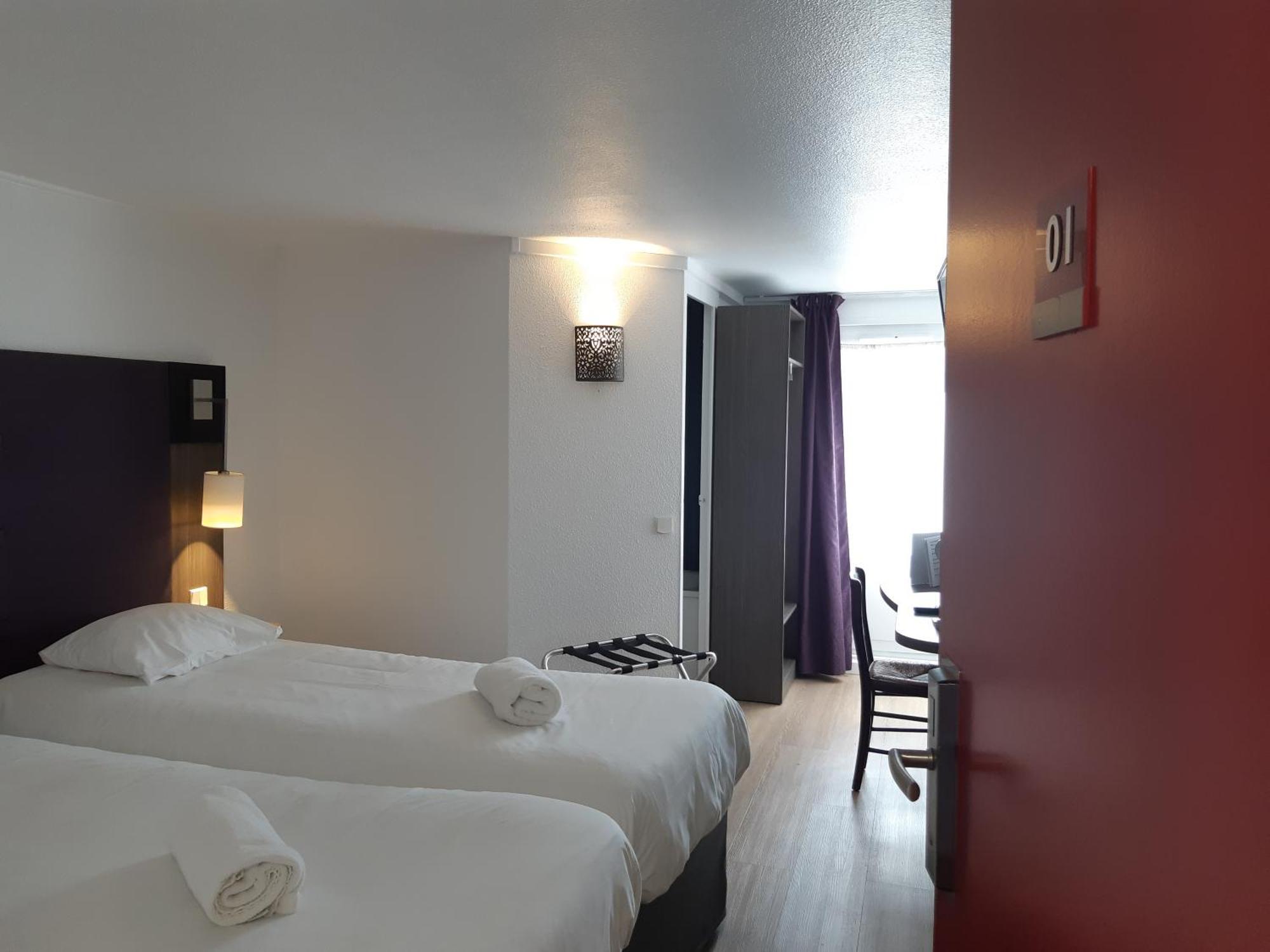 Brit Hotel Reims La Neuvillette Esterno foto