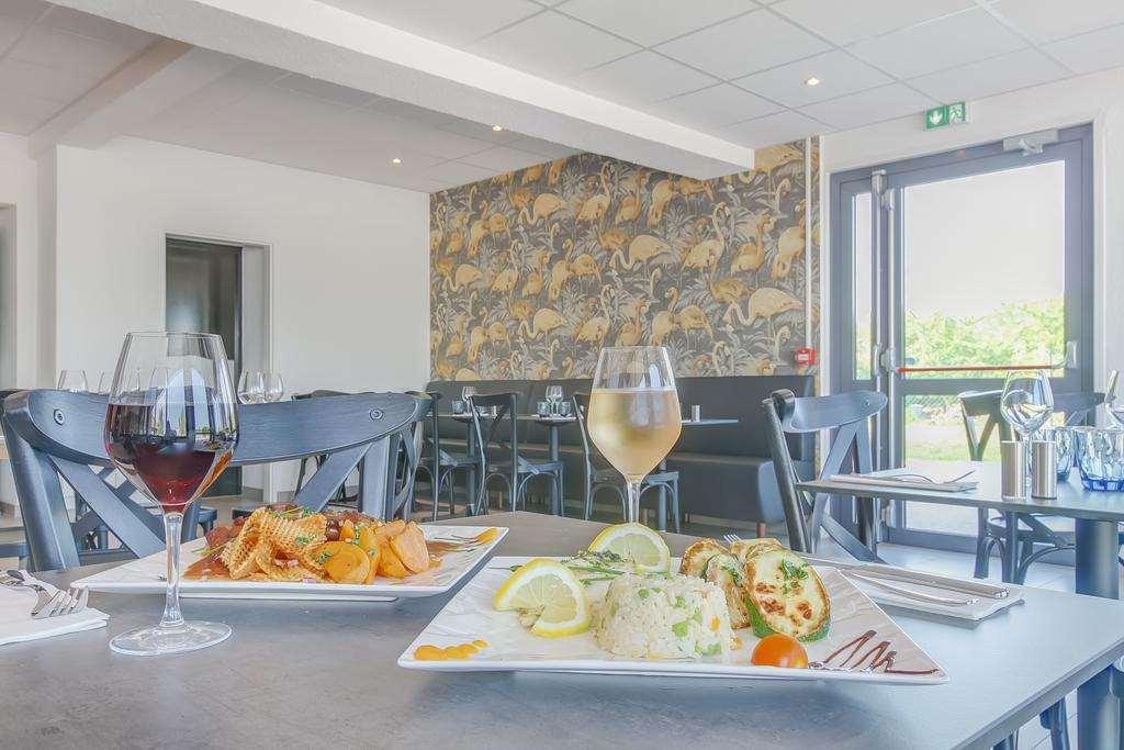 Brit Hotel Reims La Neuvillette Ristorante foto