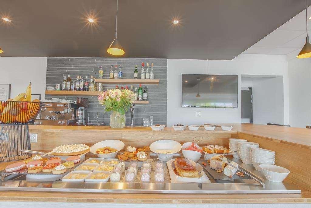 Brit Hotel Reims La Neuvillette Ristorante foto